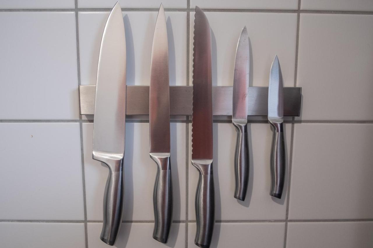 Apartment Arbeitsplatz, Balkon, Tiefgarage Naehe Neue Messe