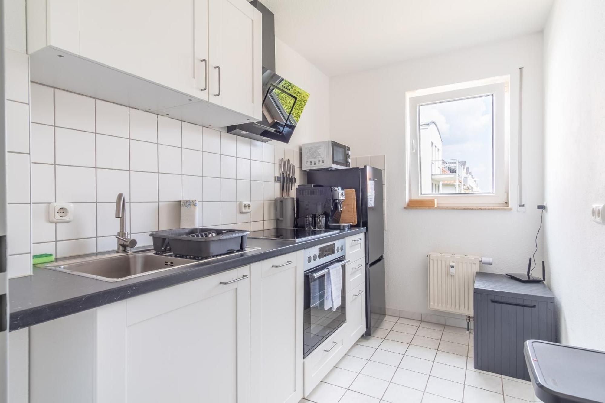 Arbeitsplatz, Balkon, Tiefgarage Naehe Neue Messe * Leipzig